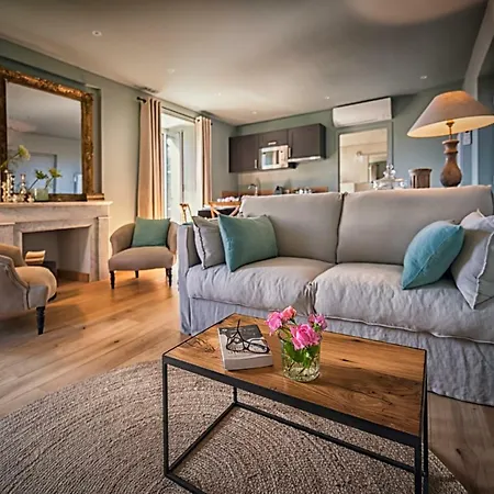 Apartamento Dans Maison De Maitre